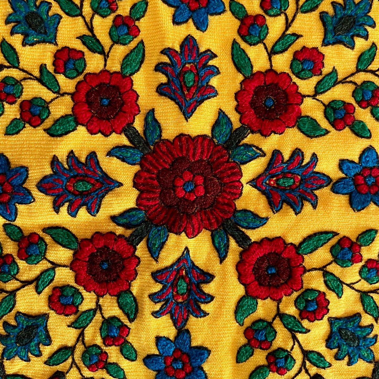 Decorative Tablecloth (Yellow)