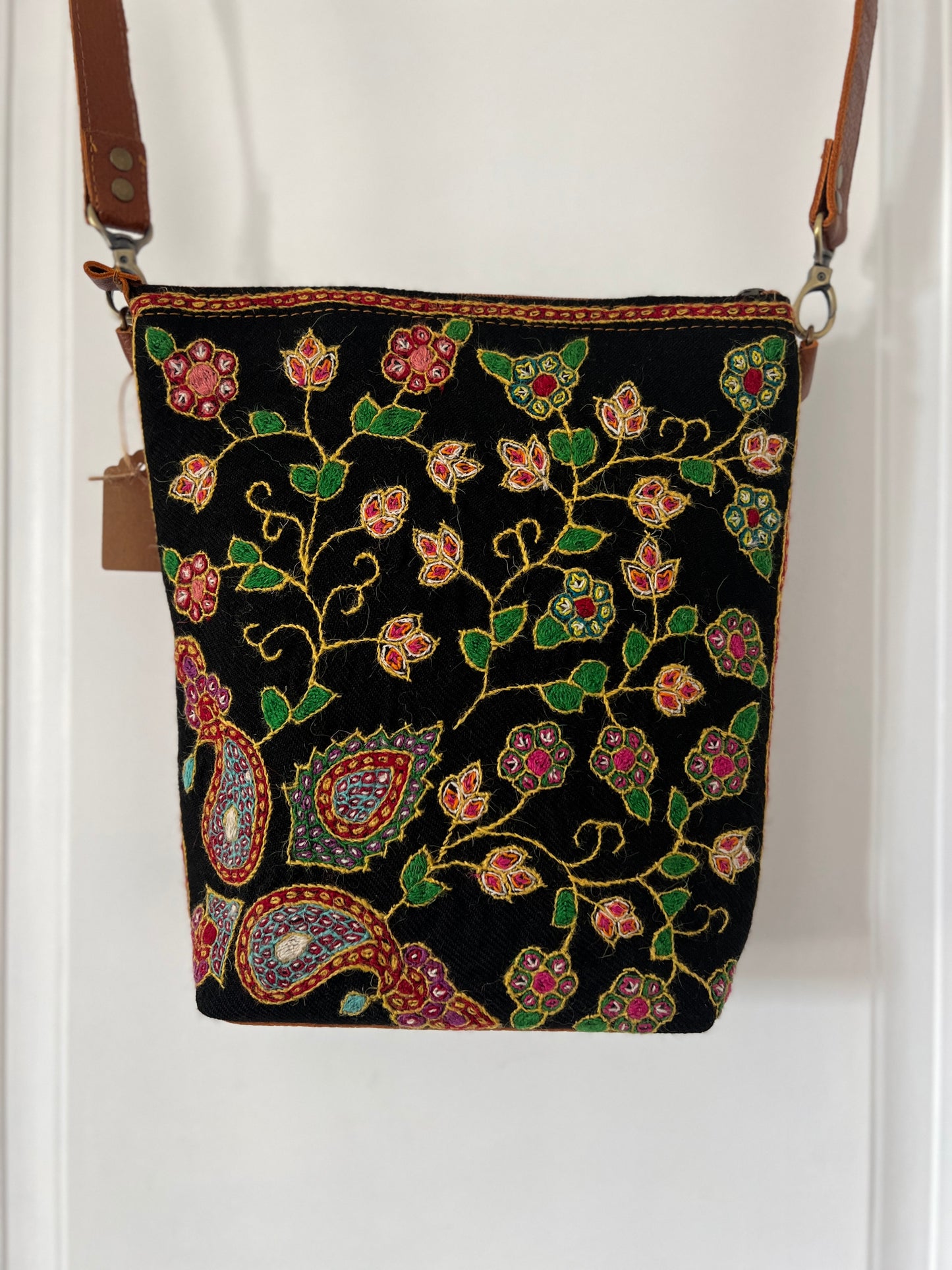 Layli Crossbody