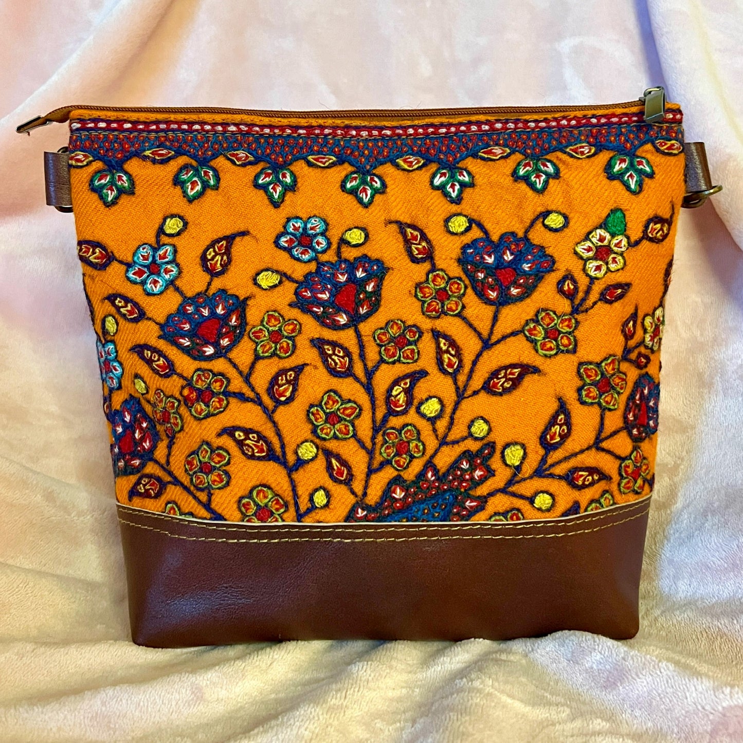 Laleh Crossbody (Orange/Dark Brown)