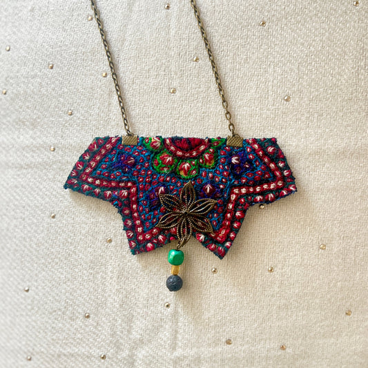 Large Needlework Necklace 013