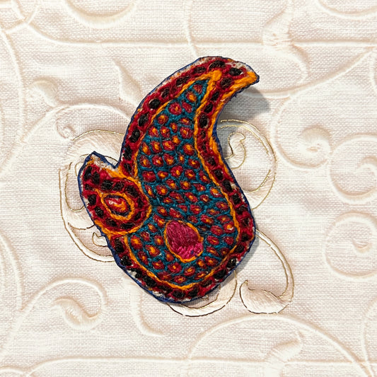 Brooch 002