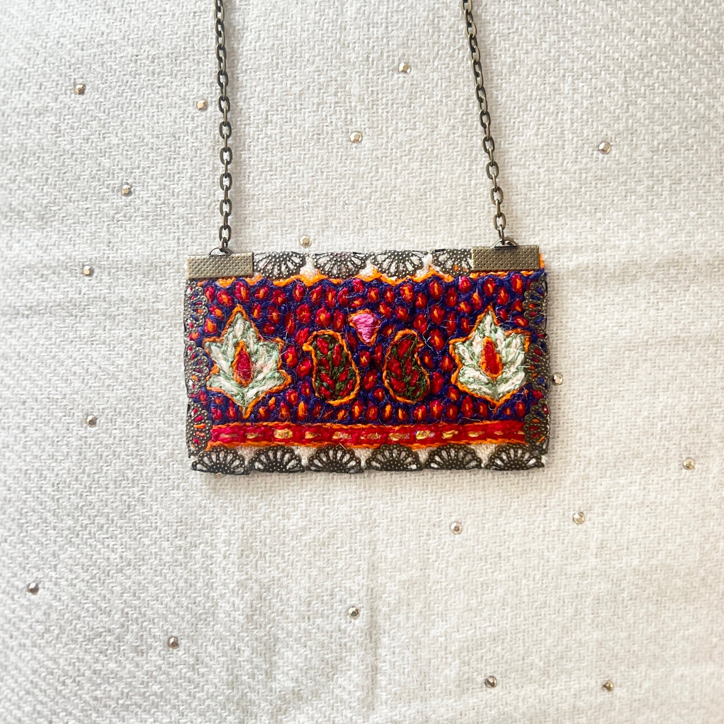 Large Needlework Necklace 015