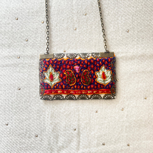 Large Needlework Necklace 015