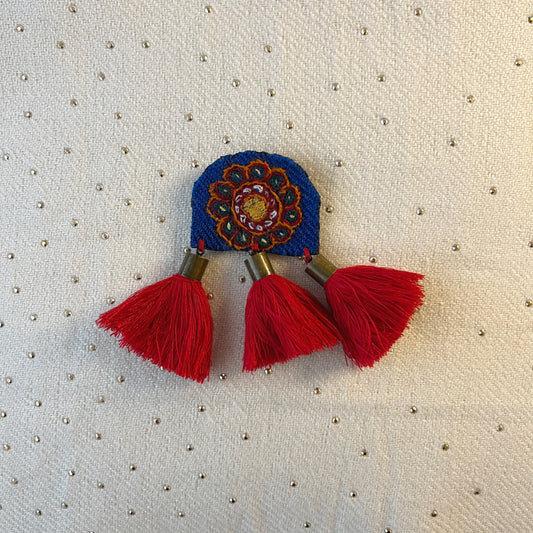 Brooch 010