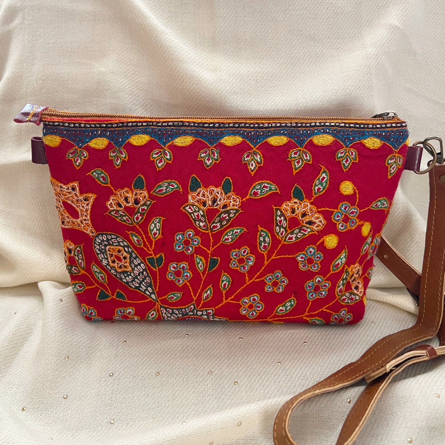 Garden Crossbody (Ruby)